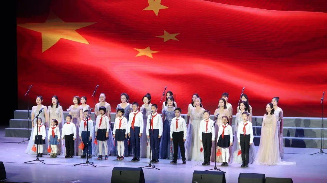 穿越遗弃的森林